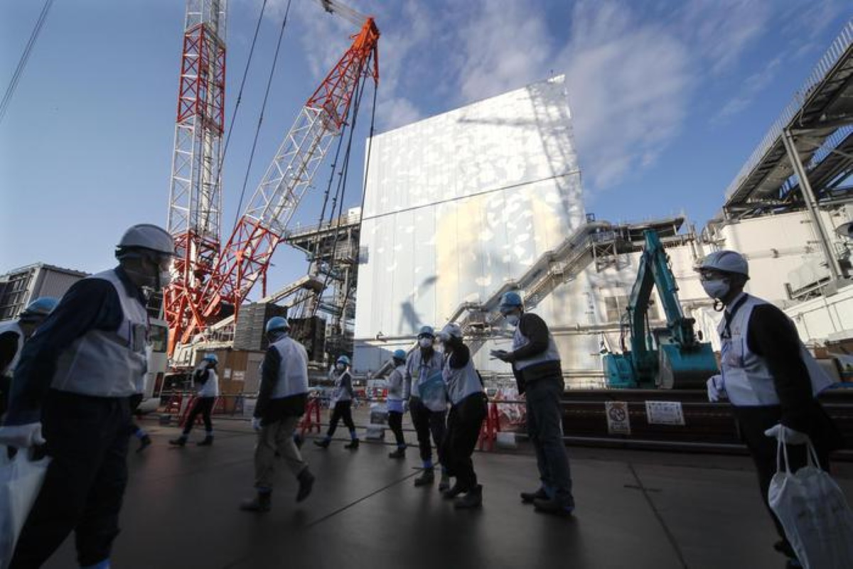 Giappone sversa acqua radioattiva Fukushima