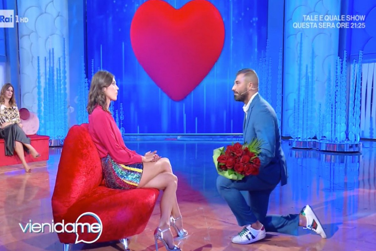 Giovanni Conversano e la proposta di matrimonio in diretta