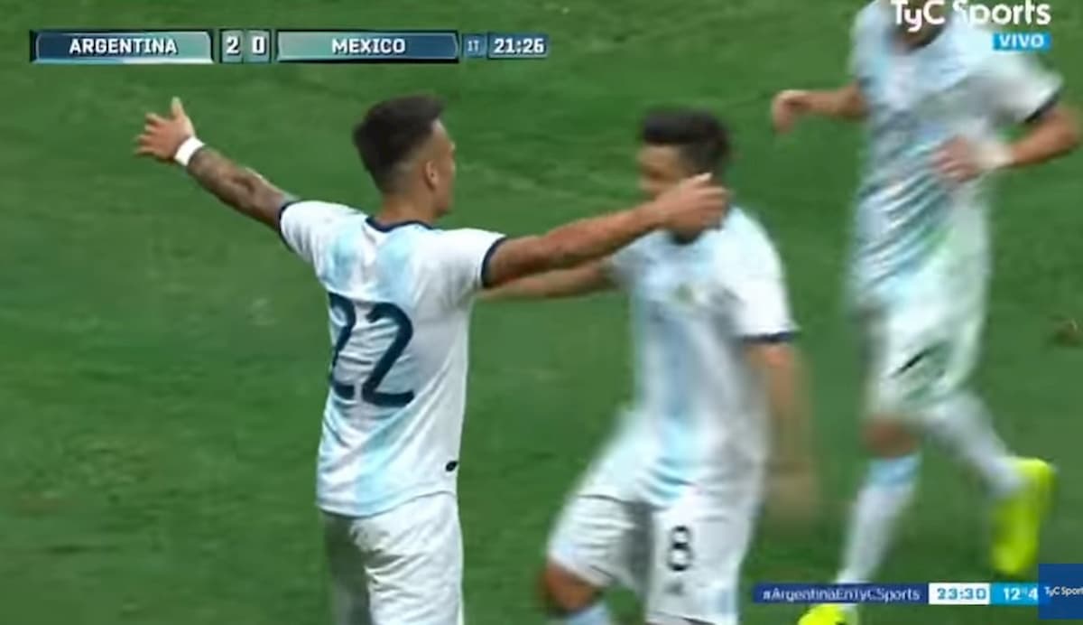Lautaro Martinez, notte magica con l'Argentina: tripletta e rigore procurato nel 4-0 al Messico VIDEO