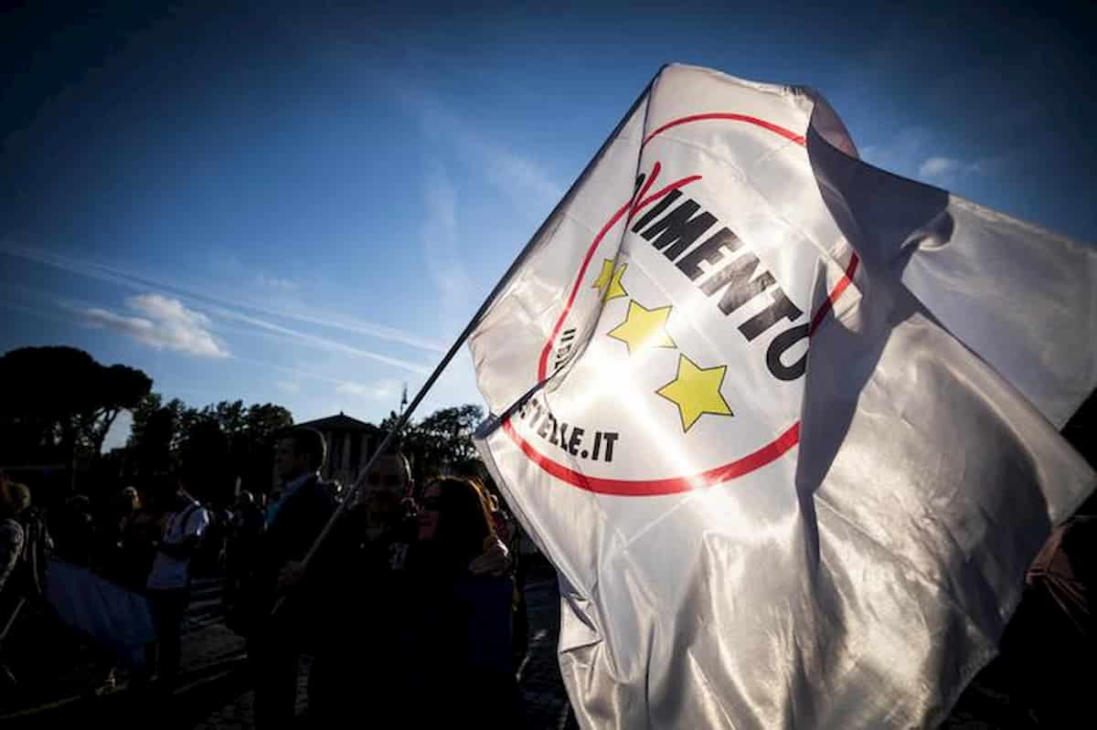 Roma, Municipio V: lite tra esponenti M5s, morso sul naso al minisindaco Boccuzzi