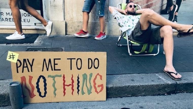 Carlo Farina: "Pay me to do nothing"