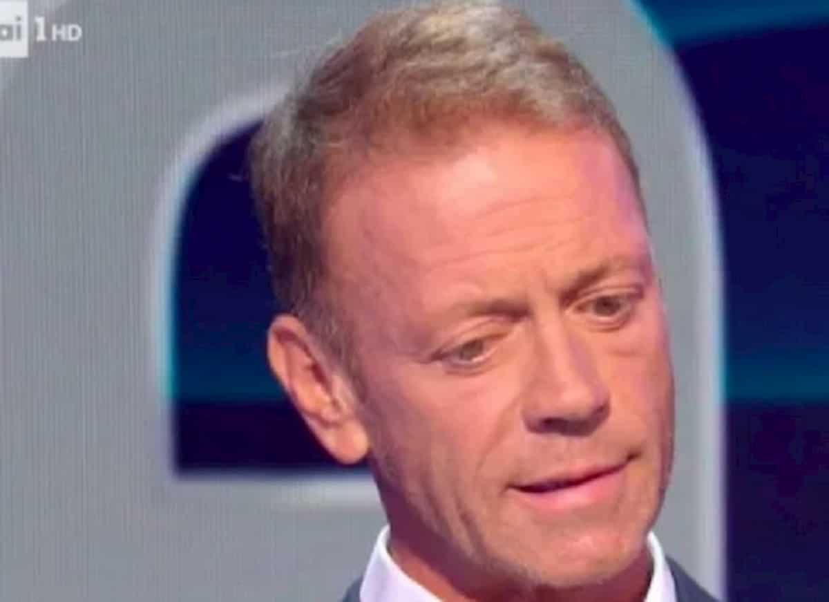 Rocco Siffredi a Io e Te da Pierluigi Diaco ricorda la morte del fratello: "Mia madre mi mordeva"