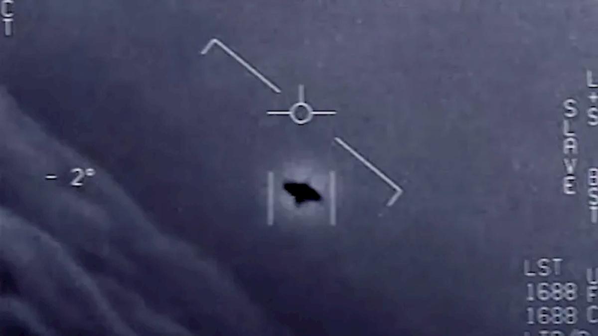 Ufo, Us Navy conferma: "3 video militari mostrano fenomeni aerei non identificati"