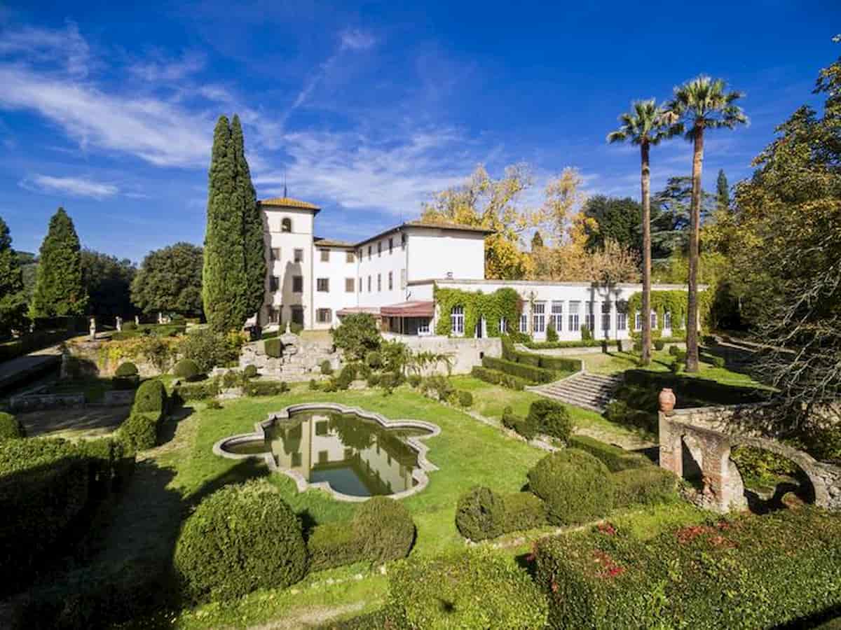 Capraia e Limite, Queen e Beach Boys alla festa del magnate Rapier