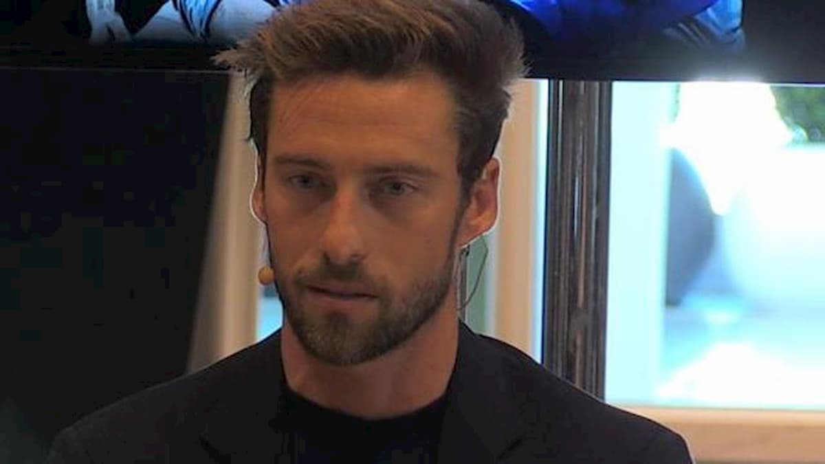 Torino, rapina in casa di Marchisio: l'ex Juve e la moglie minacciati con pistole