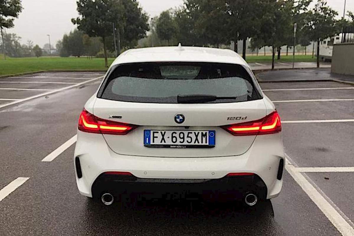 Bmw ammaccate dalla grandine vendute col 40% di sconto