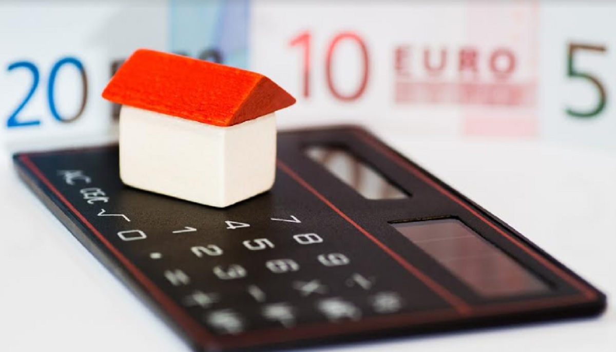 Continuano gli aumenti di gas e luce: il divario con l'UE si fa sempre più ampio