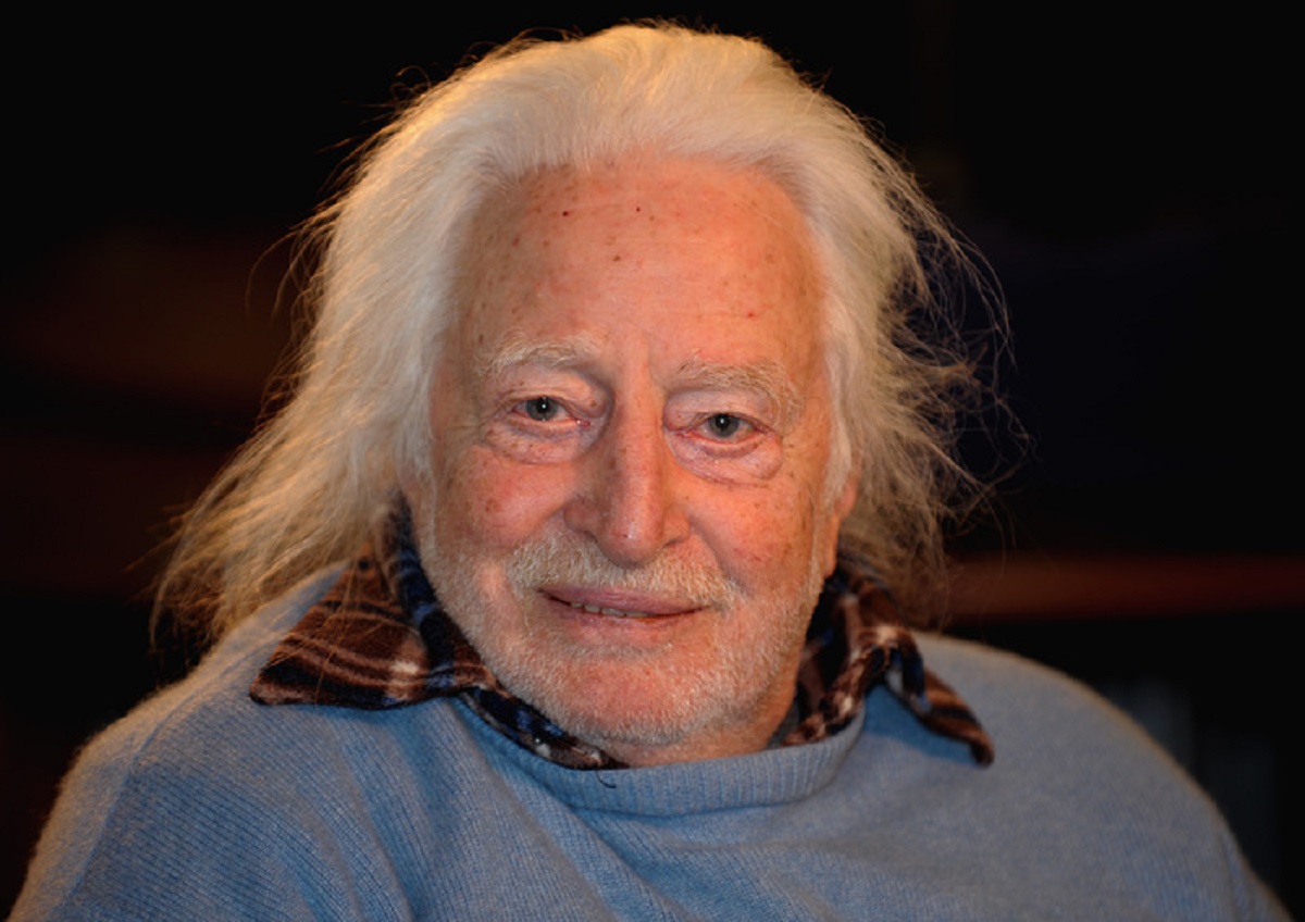 Carlo Croccolo morto a 92 anni, l'attore lavorò con Totò, De Sica...