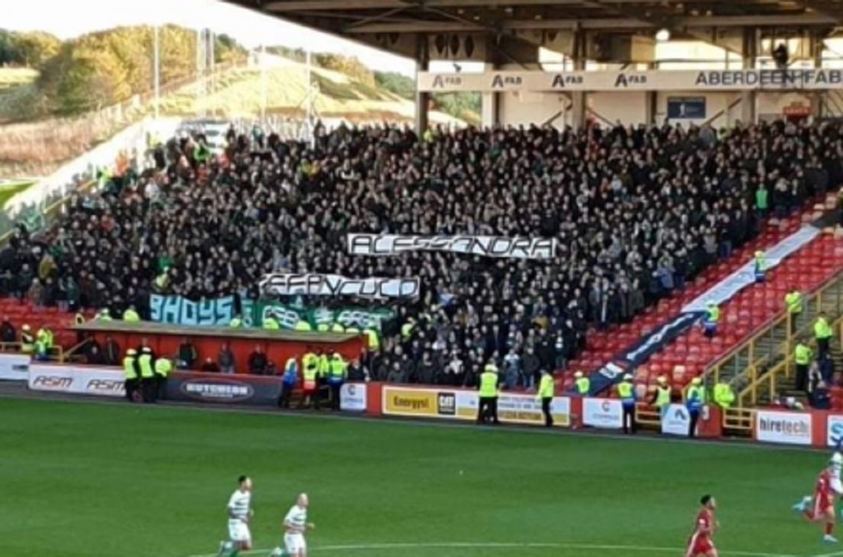 Tifosi Celtic, nuovo striscione su Mussolini: Alessandra Vaffa...