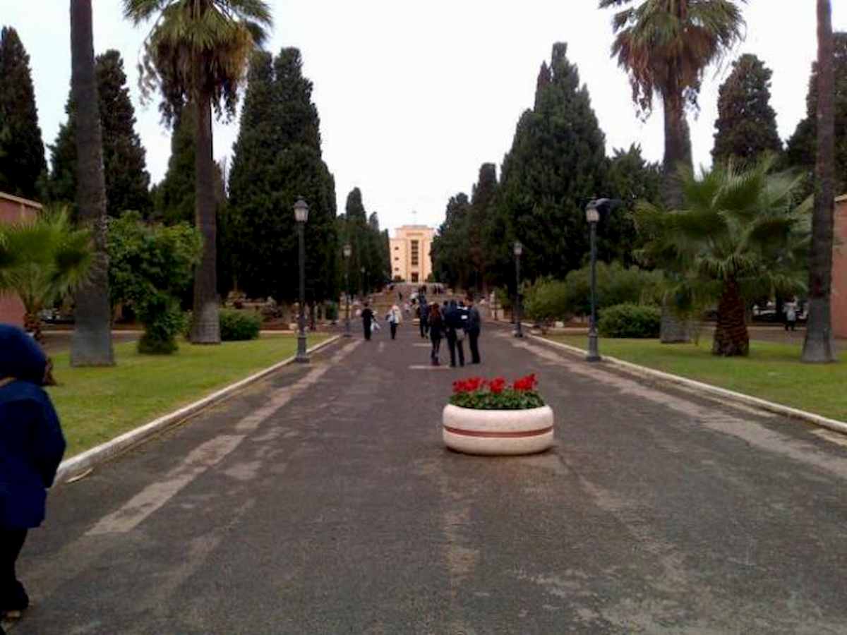 Cimitero dei feti abortiti a Cagliari: la proposta Fdi fa infuriare il centrosinistra. "Medievale"