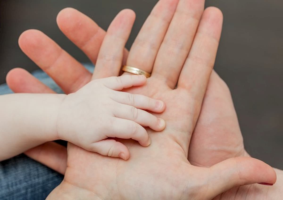 Lecce, mamma denuncia: "Il mio ex trattiene nostro figlio in Egitto"