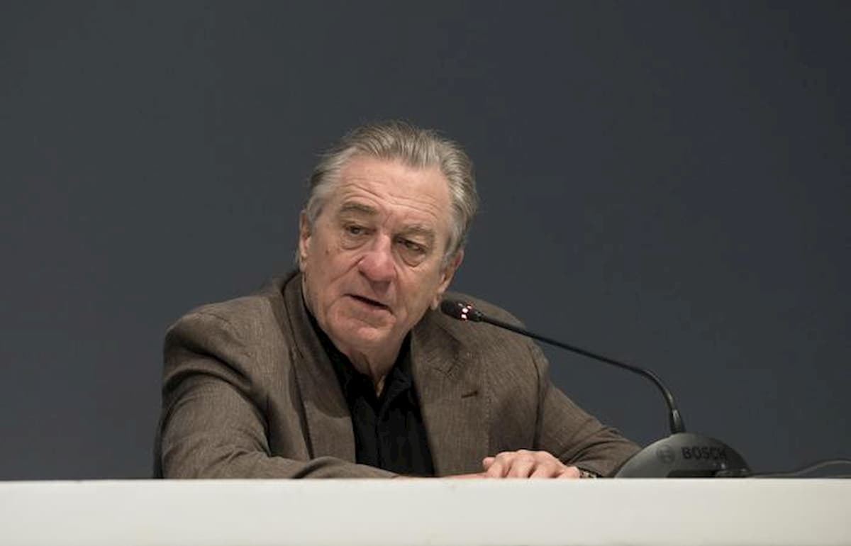 Robert De Niro accusato di "discriminazioni di genere e molestie": ex assistente chiede 12 milioni di risarcimento