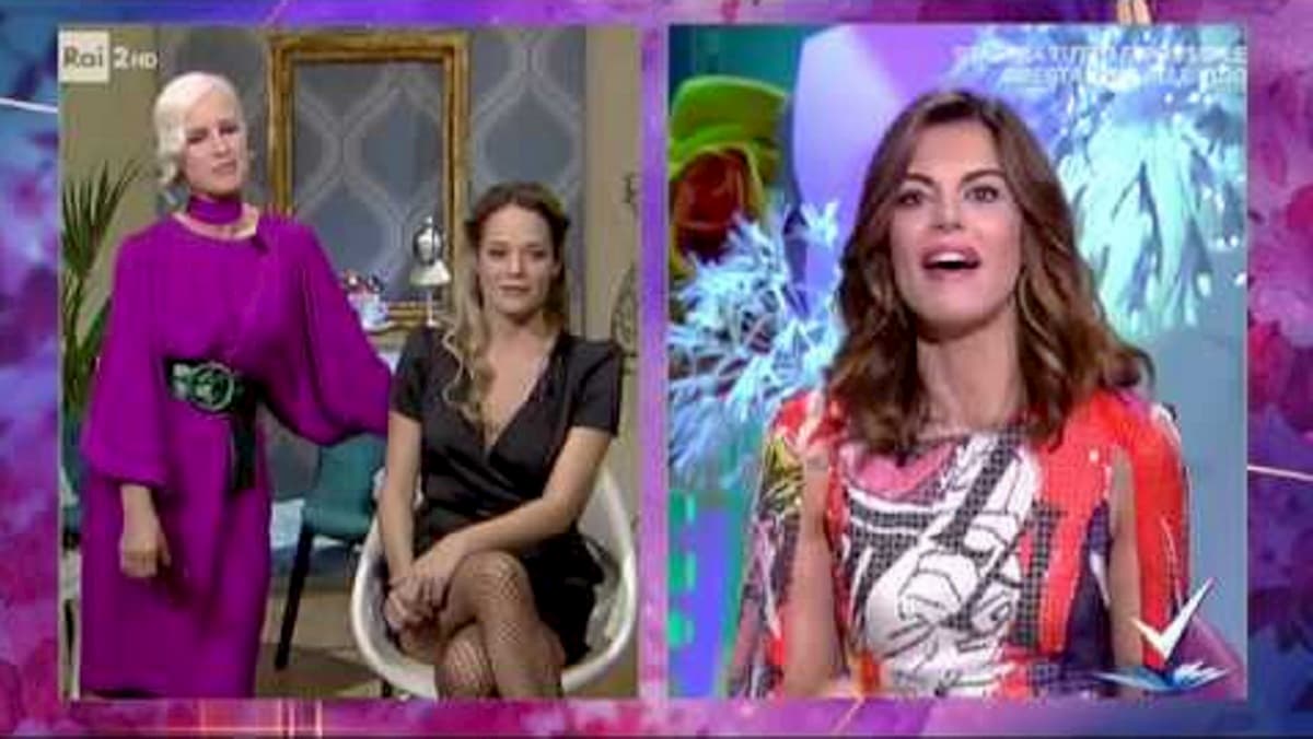 Detto Fatto, Laura Chiatti: "Rapporti con Marco Bocci? Quando in casa ci sono i bambini..."