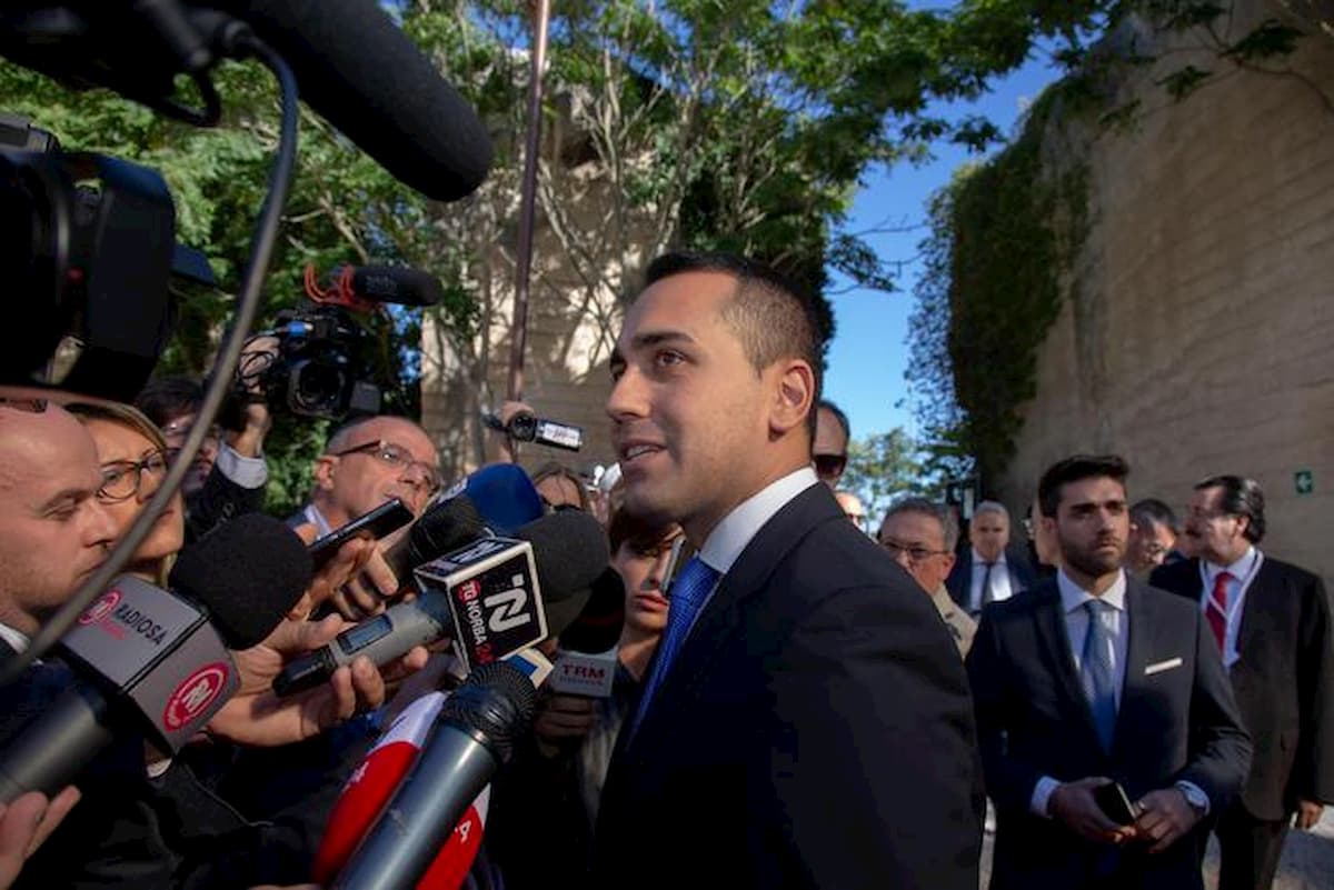 Manovra, Di Maio risponde a Conte: "Senza le nostre tre proposte non si fa"