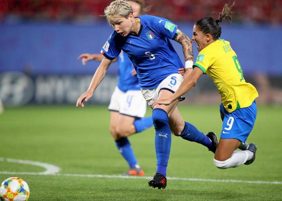 Dribbling Elena Linari omosessuale calcio femminile