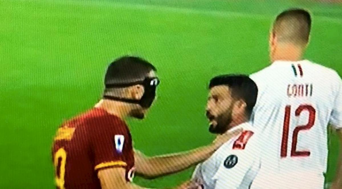 Dzeko Musacchio Roma Milan spinta mani collo lite scintille