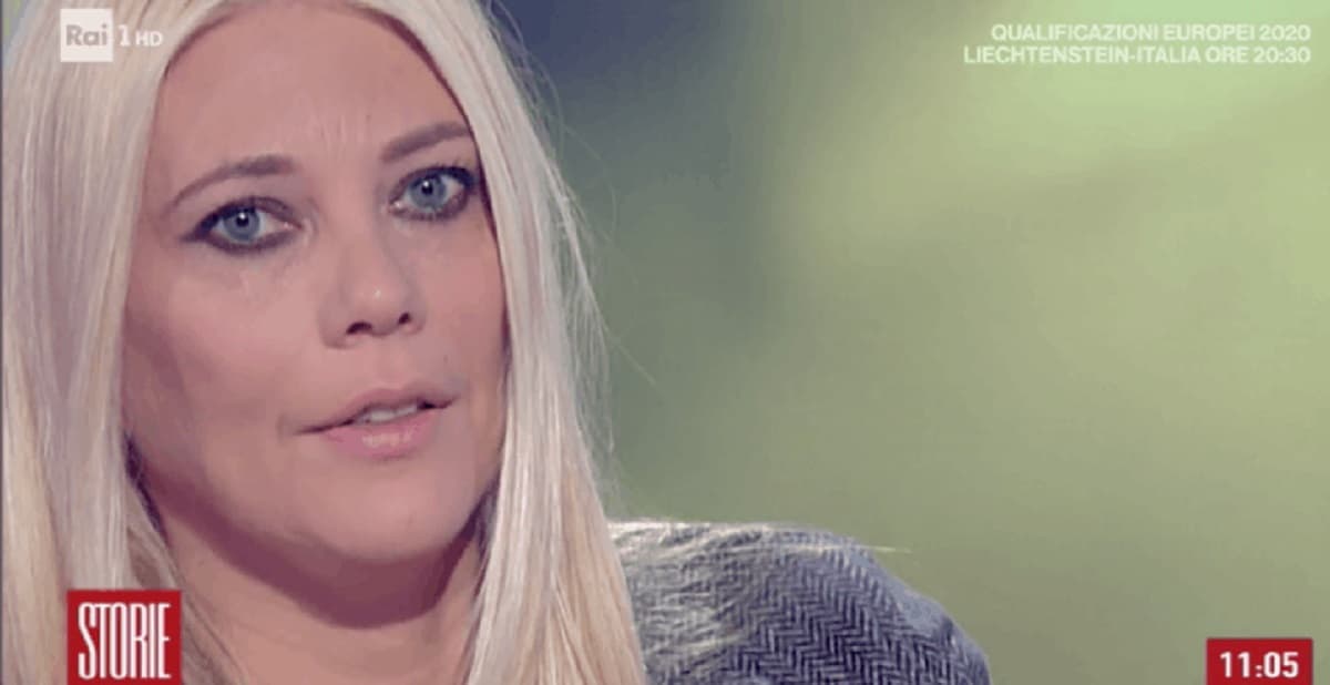 Storie Italiane, Eleonora Daniele commossa da Lory Del Santo: "Mi dai forza"