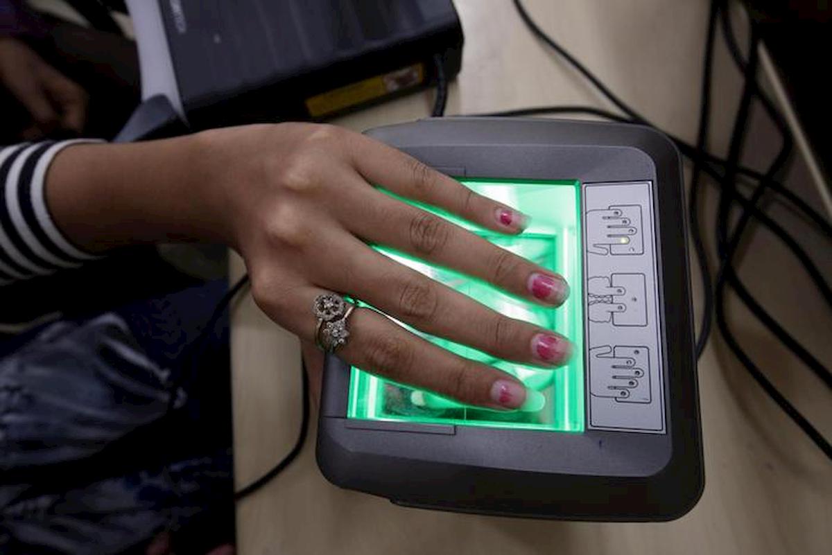 Statali, dietrofront sulle impronte digitali