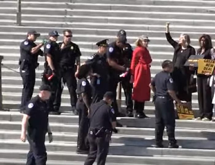 jane fonda arrestata