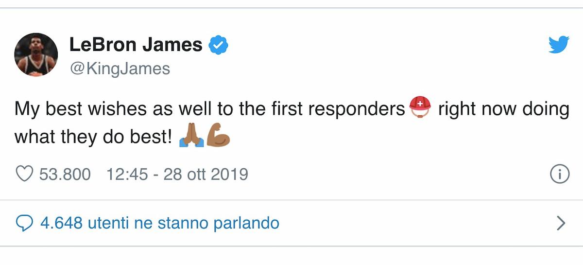 LeBron James paga camion per pompieri California