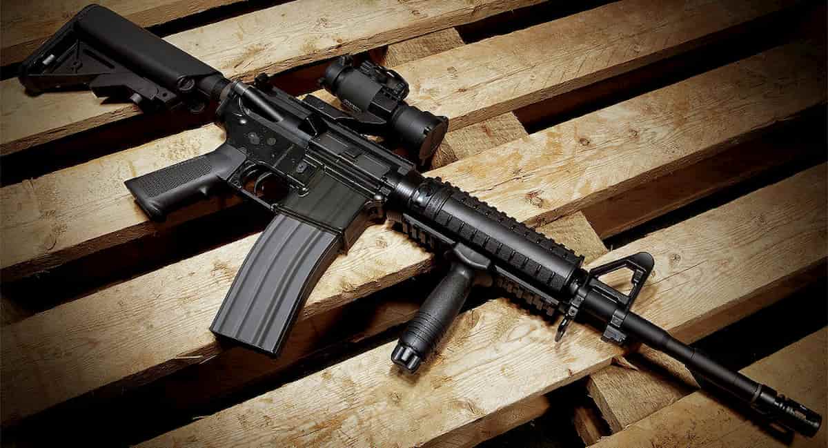 Cadetto scompare da West Point con fucile d'assalto: è caccia all'uomo a New York