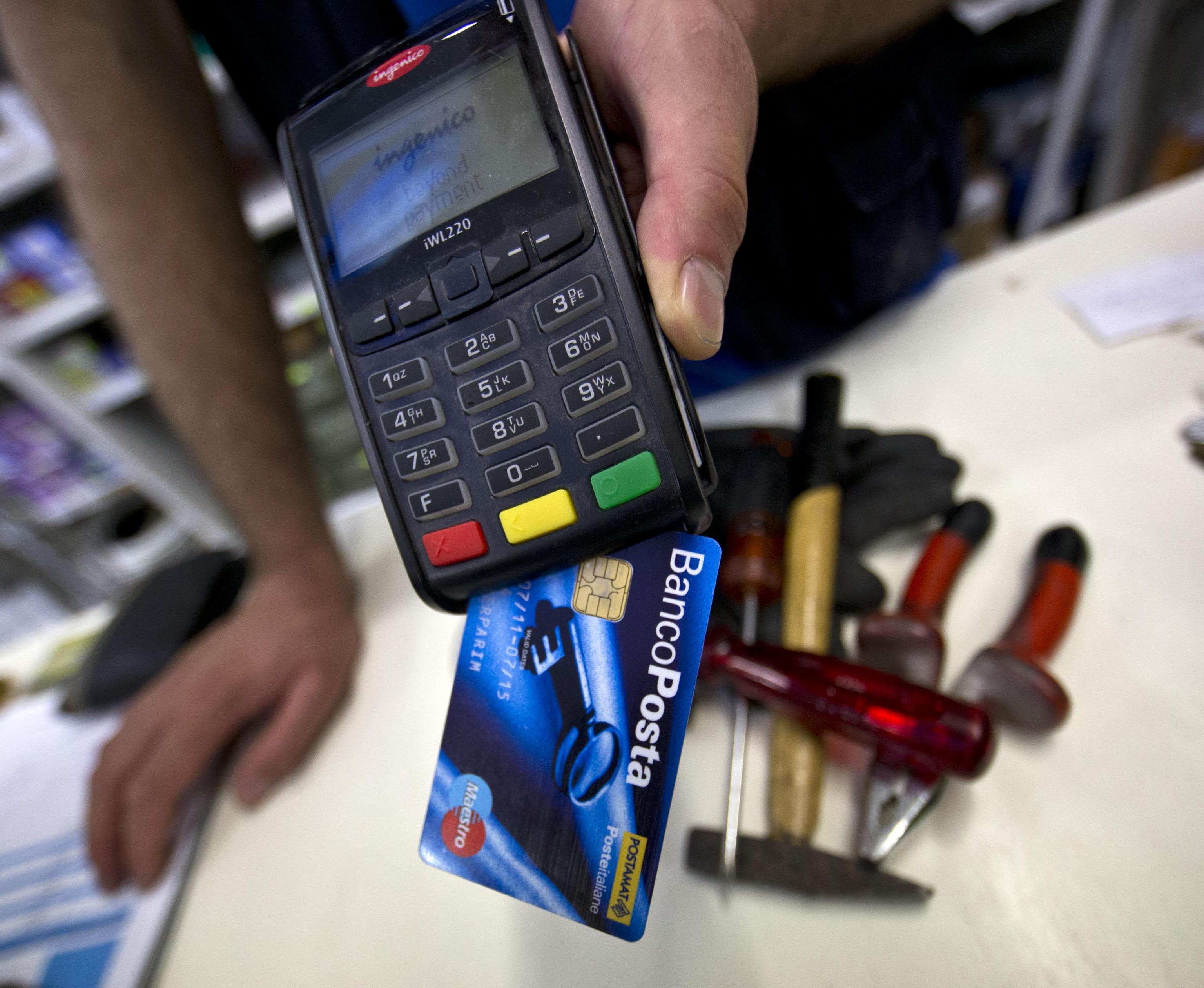 Manovra rinvio Iva quota 100