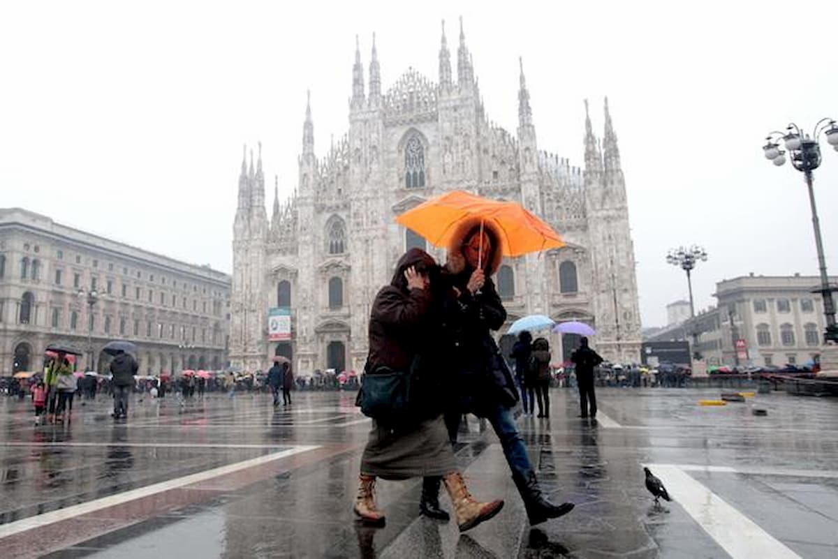 Previsioni meteo del weekend 19-20 ottobre: pioggia al Nord, caldo al Sud