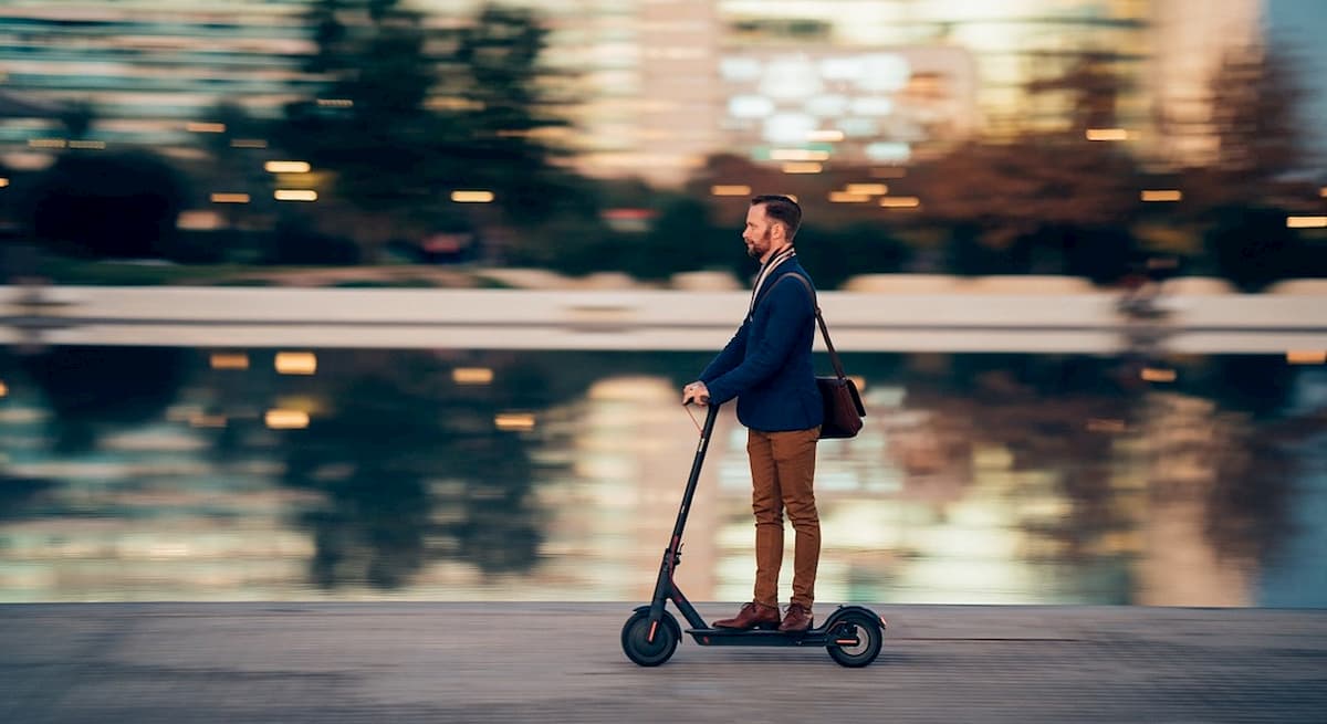 Monopattino elettrico, multa da mille euro a Torino