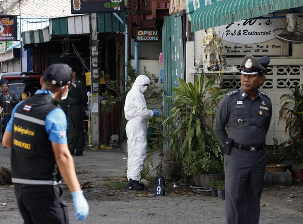 Thailandia donna affari morta frigorifero