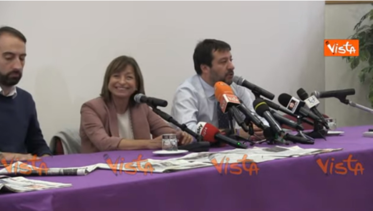 Salvin condom Partito buone maniere