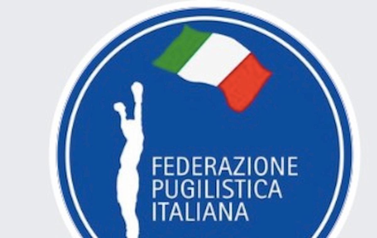 Social Manager Pugilato contro famiglia gay non è normale