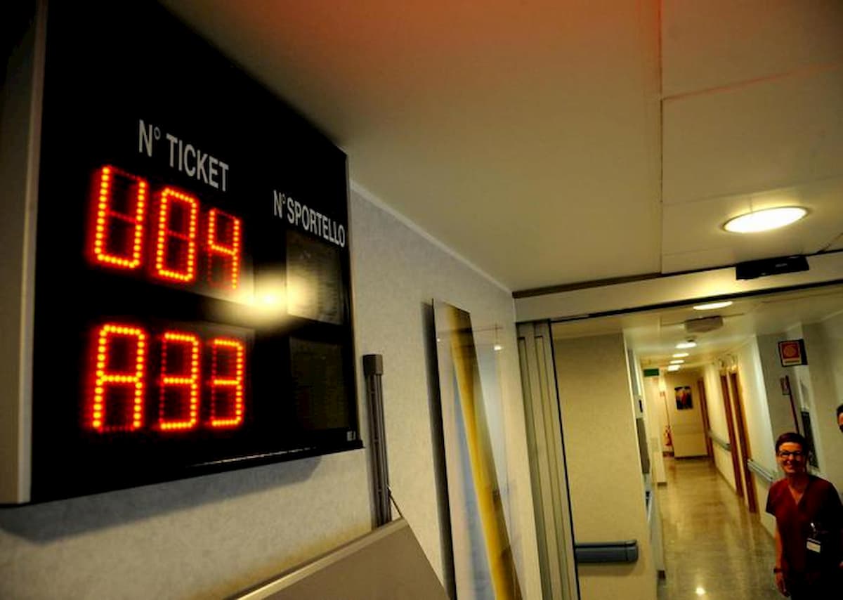 Ticket sanitario, si pagherà per fasce di reddito e avrà un tetto massimo annuale