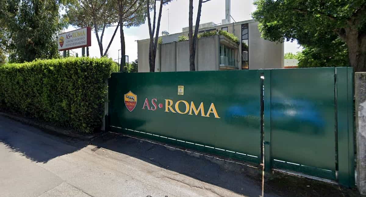 Roma, la chiesetta dentro Trigoria mai sconsacrata. Da qui la maledizione degli infortuni?