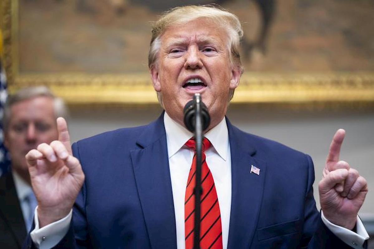 Trump a ruota libera: la moglie del diplomatico Usa investe e uccide un giovane a Londra? "Capita, lì guidano contromano"