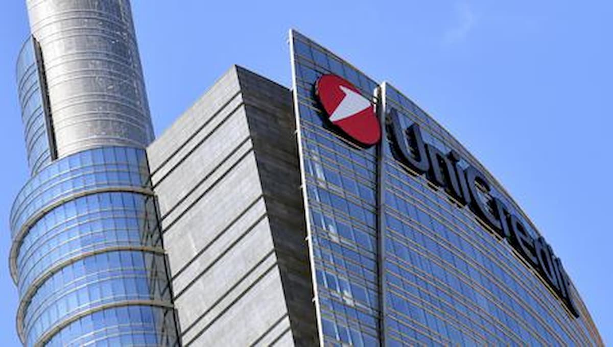 Unicredit: dal 2020 tassi negativi ai clienti con depositi superiori ai 100mila euro