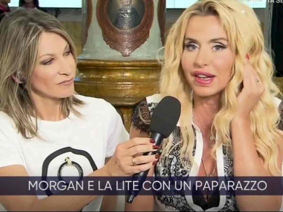 La Vita in Diretta, Valeria Marini e il suo rapporto con i paparazzi: "Una volta mi fotografarano mentre..."