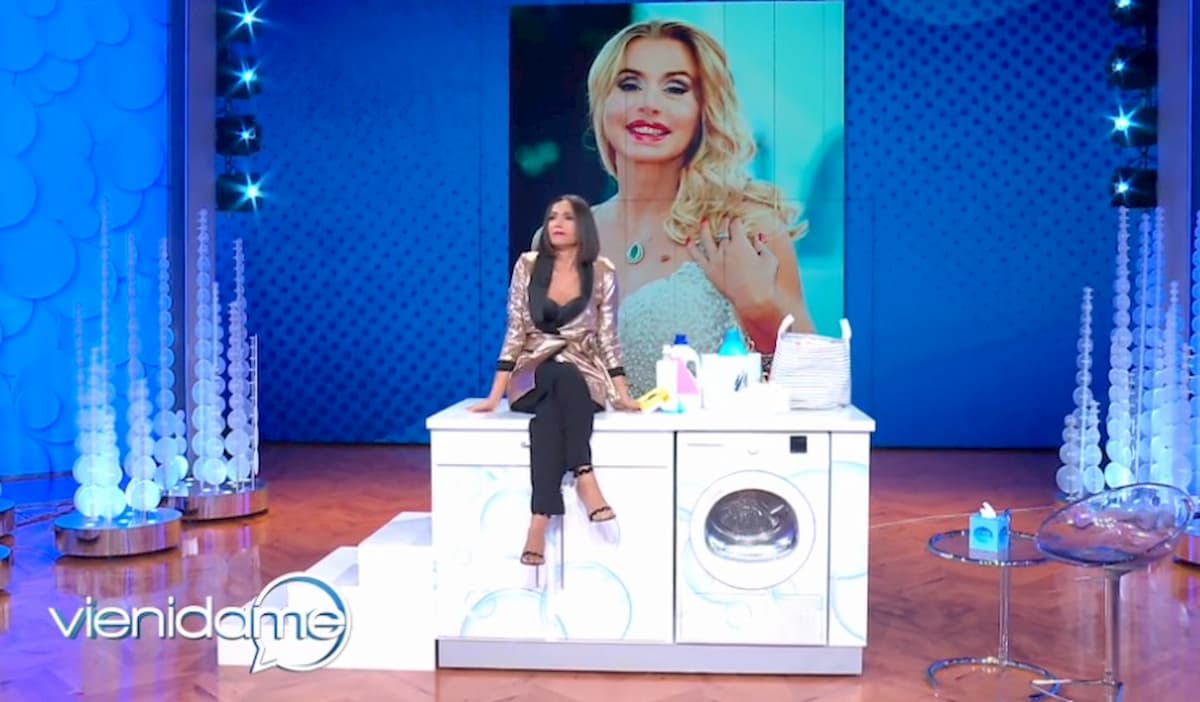 Vieni da Me, Valeria Marini