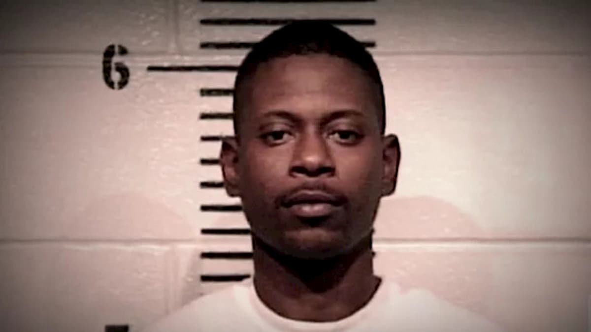 Texas, sospesa l'esecuzione di Rodney Reed: fu condannato per l'abuso e la morte di una 19enne