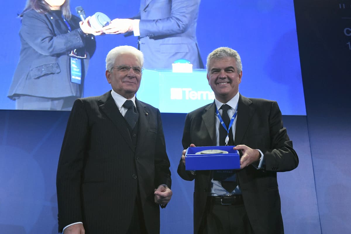 Terna, inaugurato alla presenza di Mattarella l'elettrodotto sottomarino tra Italia e Montenegro VIDEO