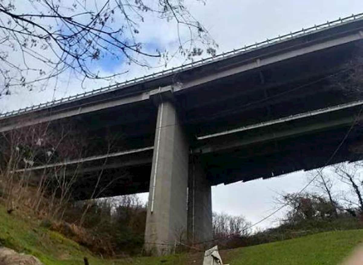 Autostrade: altri 5 viadotti sospetti, revoca concessioni più vicina? Il Pd...