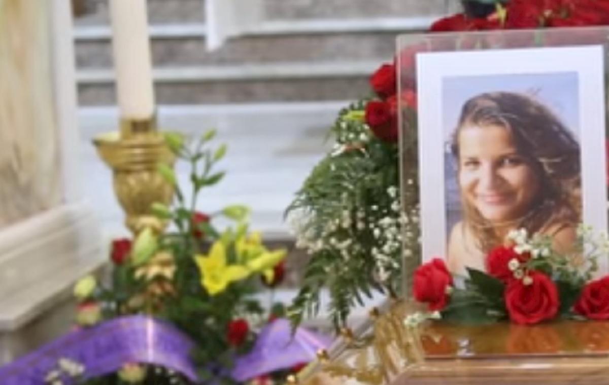 ana di piazza funerali