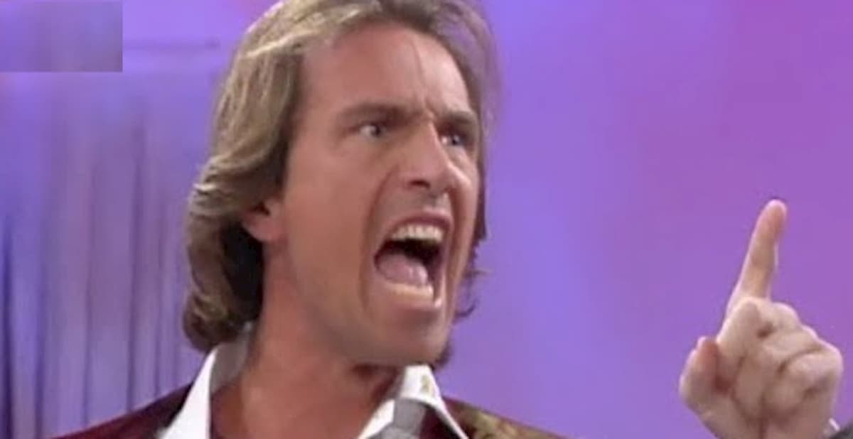 Antonio Zequila: "Le vecchiette che hanno soldi non li diano ai criminali o alla chiesa ma..."