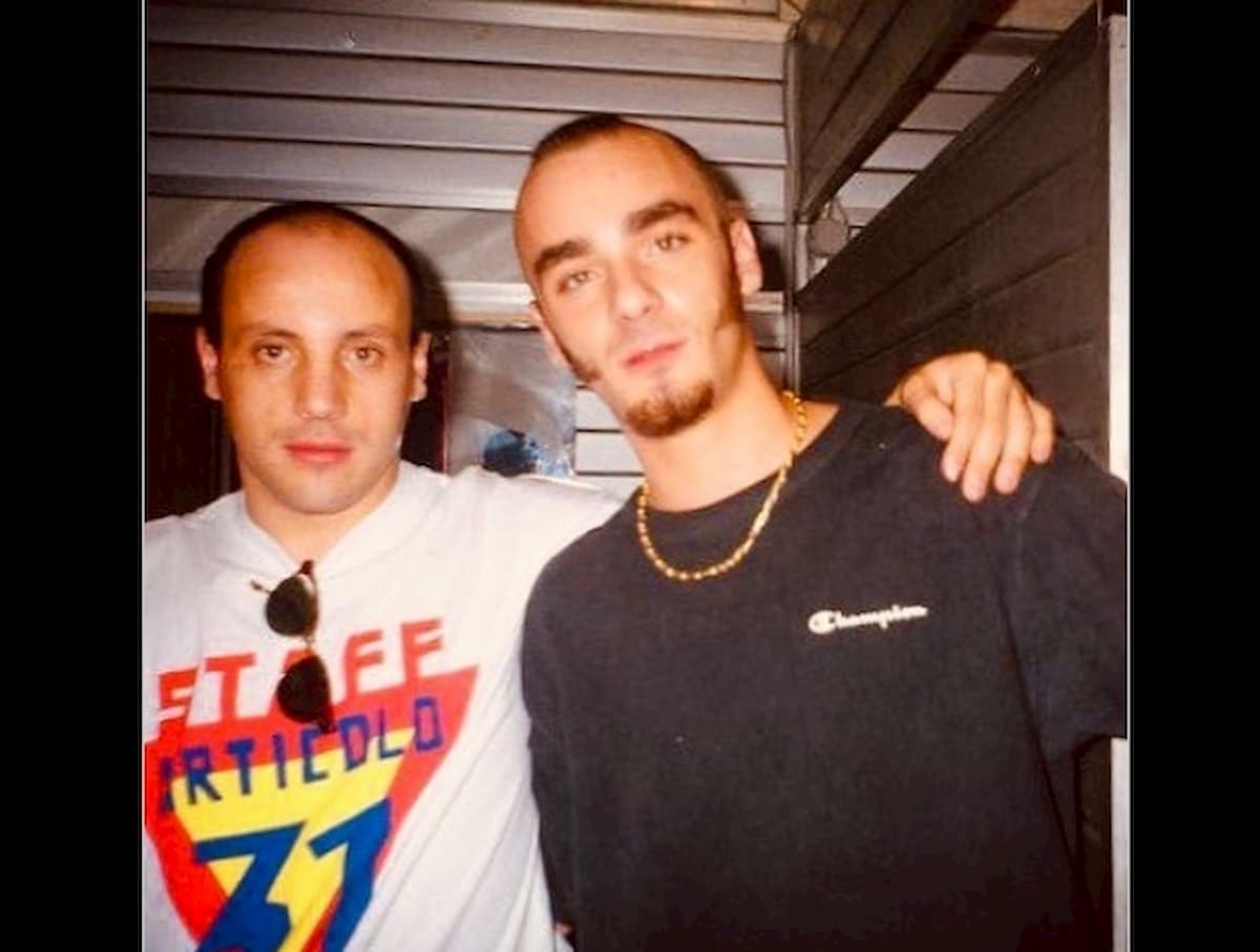 Articolo 31, è morto Luciano Roberti. Il ricordo di J-Ax e DJ Jad