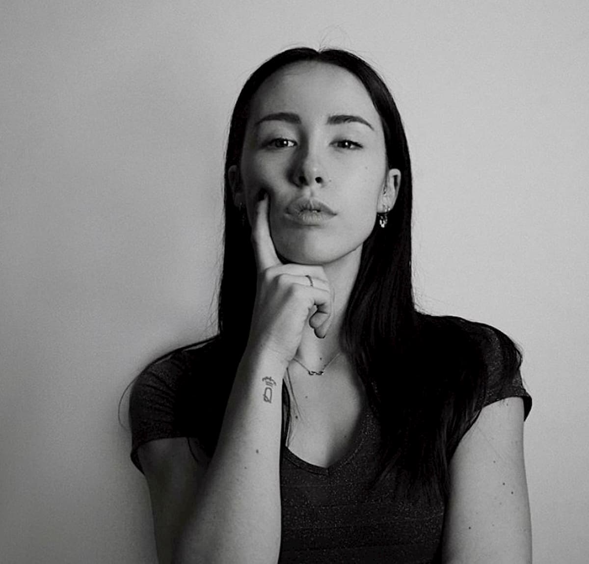 Aurora Ramazzotti e Marica Pellegrinelli, gelo all'evento milanese