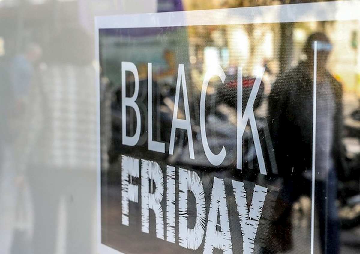Black Friday, perché si chiama così? E perché è un venerdì nero?