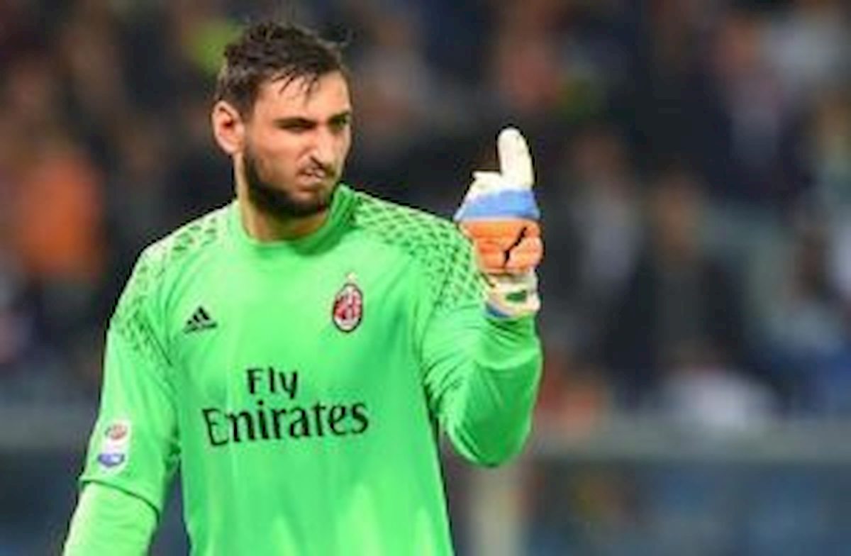 Donnarumma Juventus Peppe Di Stefano giornalista Sky ne chiedono licenziamento