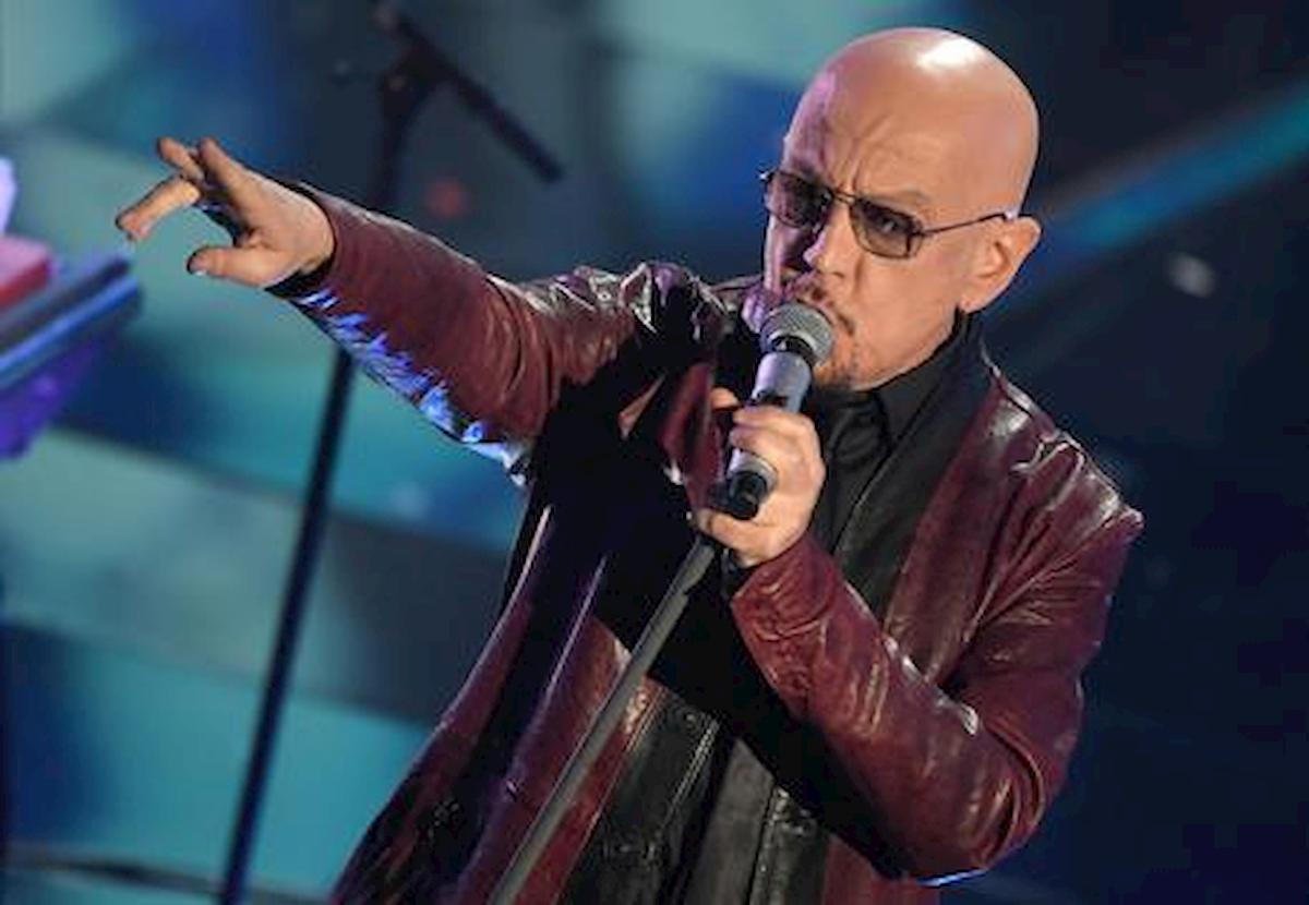 Una storia da cantare, la polemica: "Ruggeri fascista, giù le mani da De André"