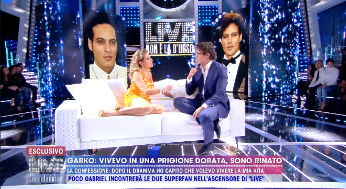 Gabriel Garko gay? Scompare fedina e...bacio con Barbara D'Urso a Live