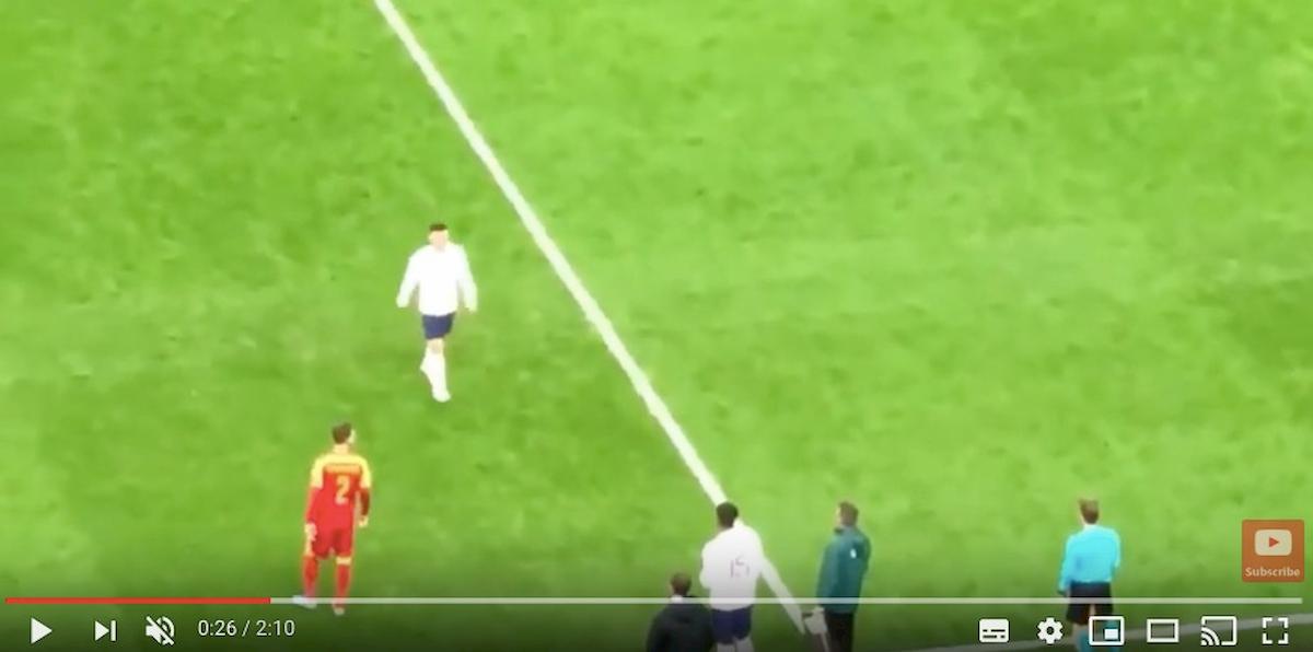 Sterling, tifosi inglesi fischiano Gomez video YouTube