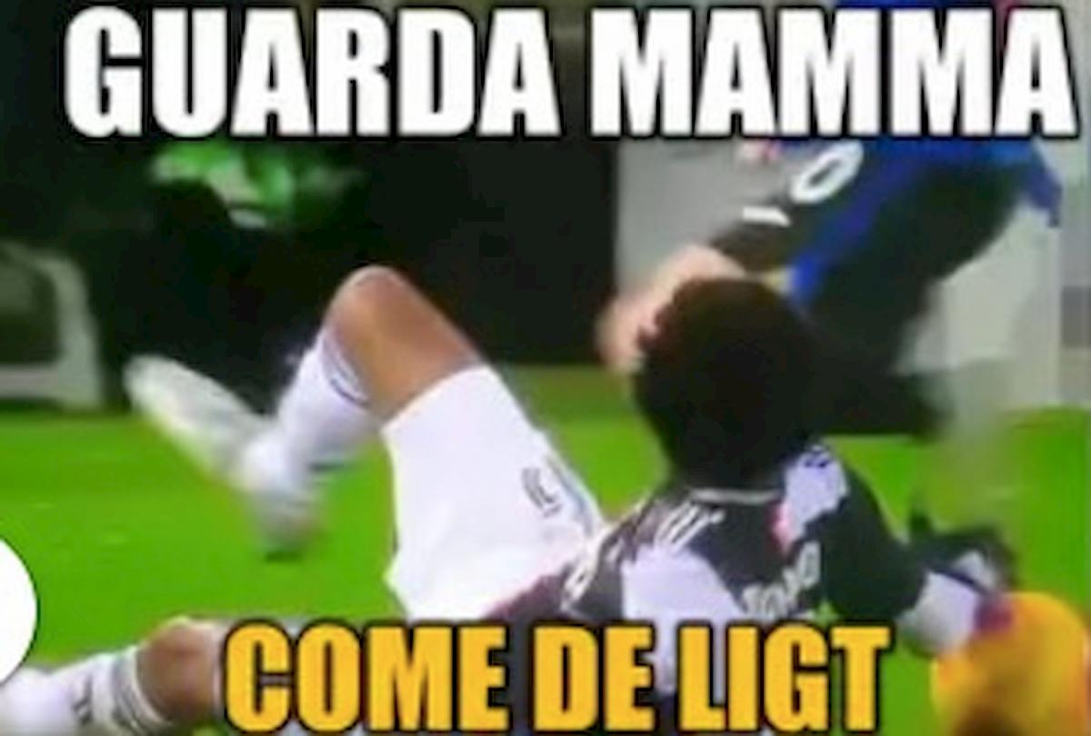 Juventus, Cuadrado De Ligt Guarda mamma, guarda la mano...
